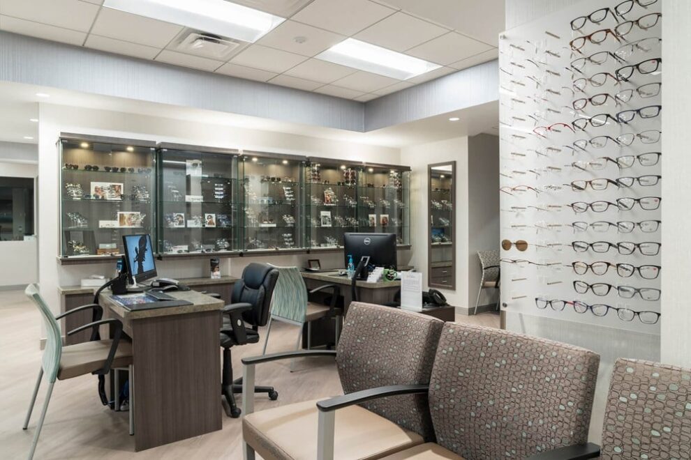 Ophthalmology Associates of the Valley West Hills