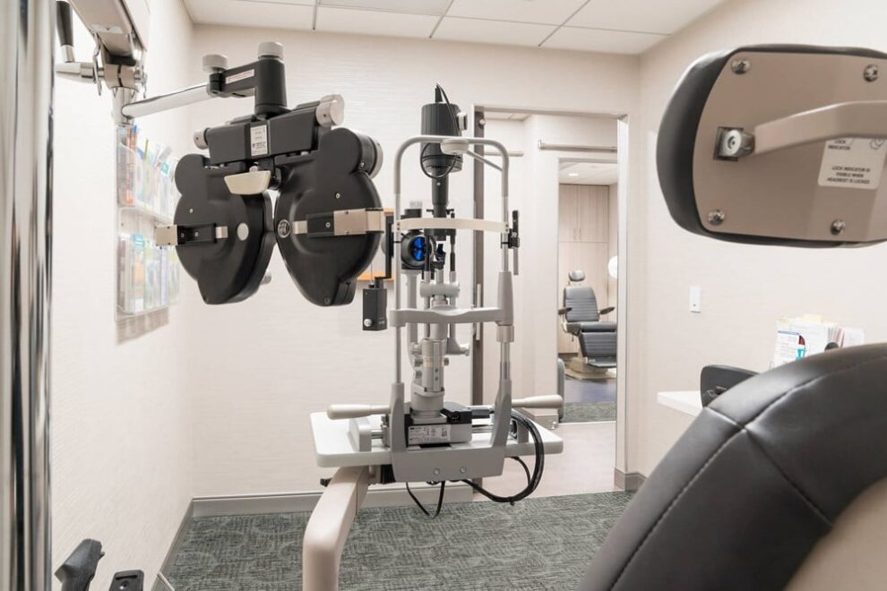 Ophthalmology Associates of the Valley West Hills