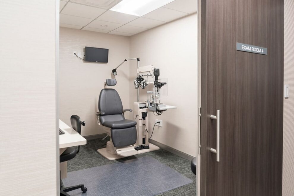 Ophthalmology Associates of the Valley West Hills